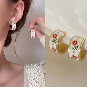 Gold Tone Multi Color C Shape Tulip Earrings